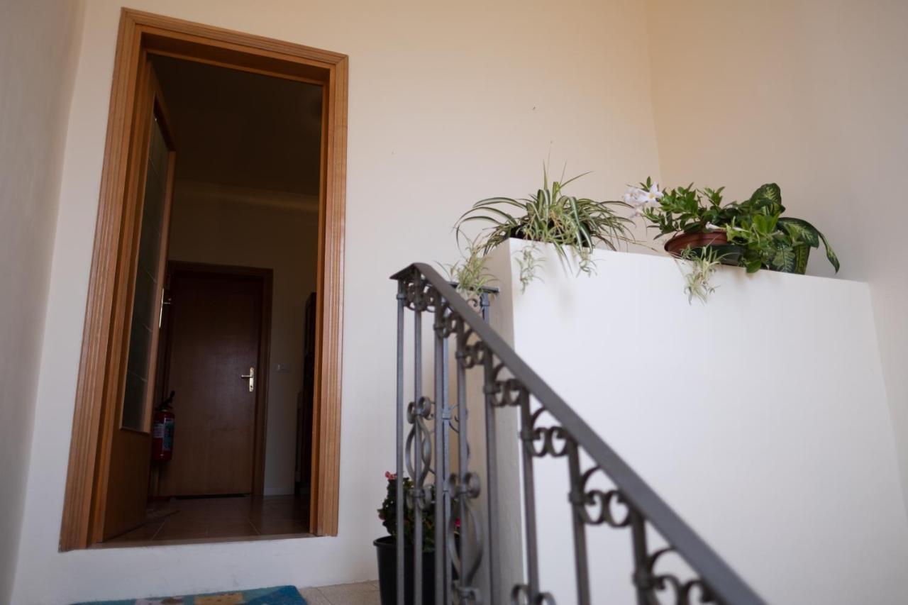 Ferienwohnung Casa Alina- Art House Foligno Exterior foto