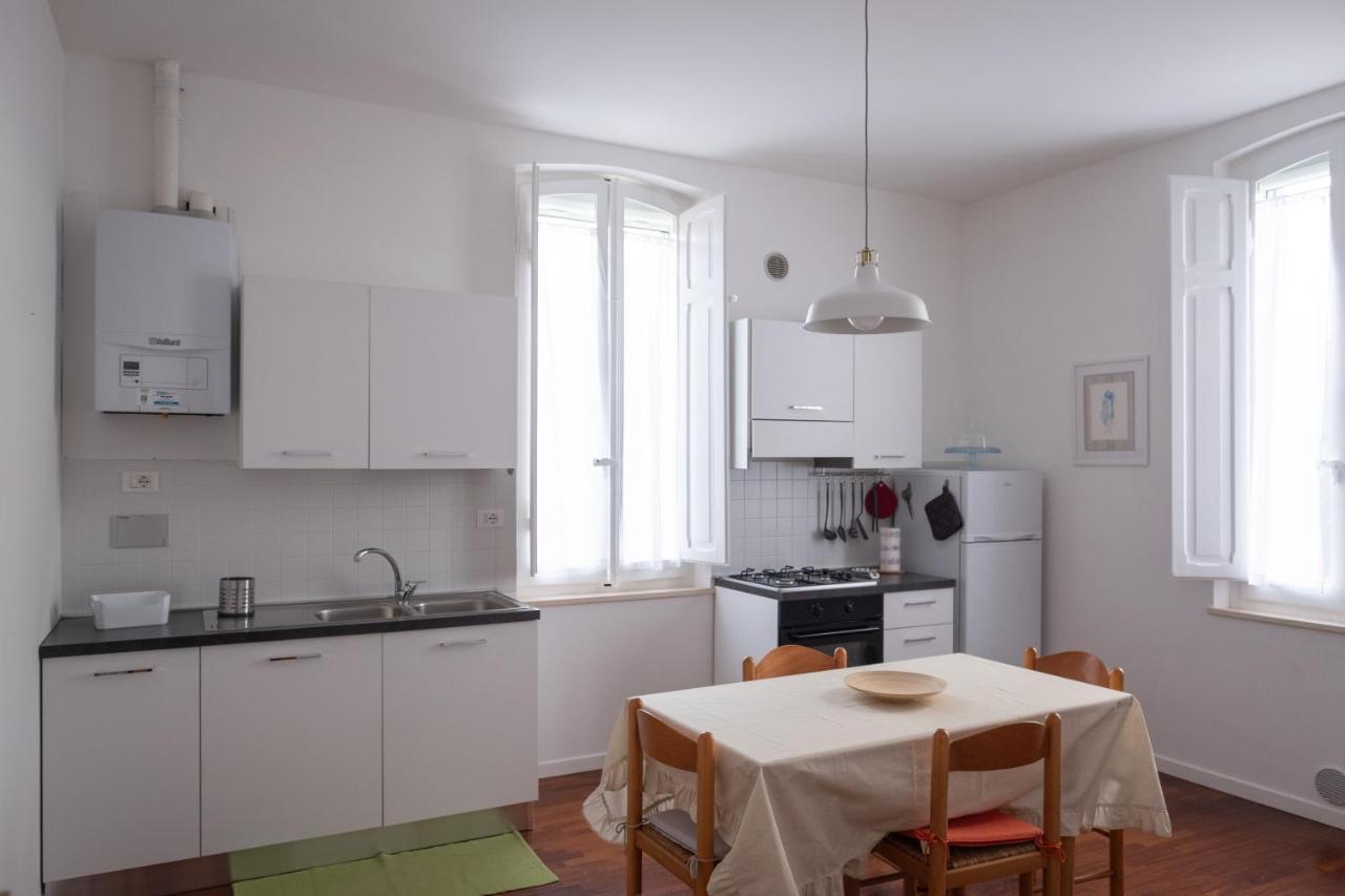 Ferienwohnung Casa Alina- Art House Foligno Exterior foto